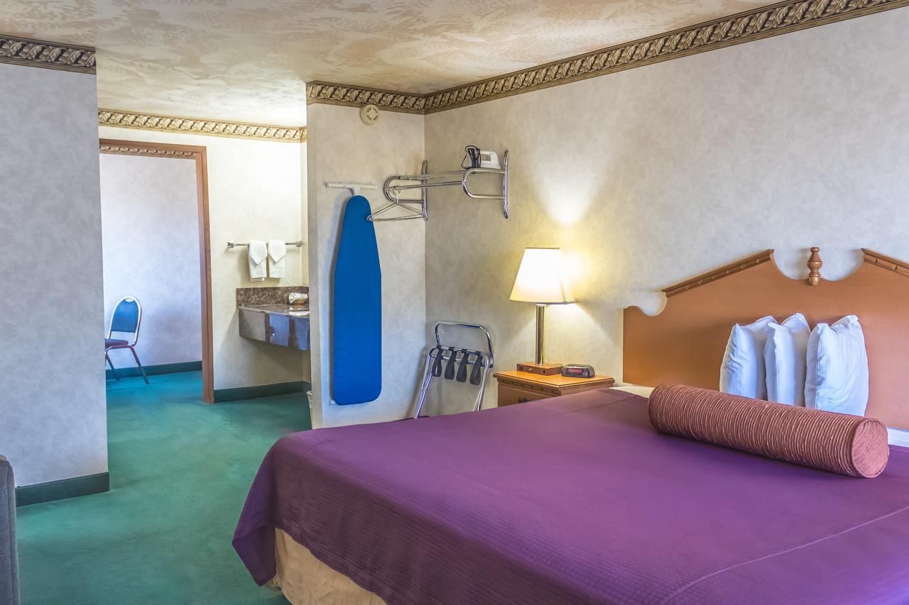 Guest House Inn Джанкшен-Сіті Екстер'єр фото